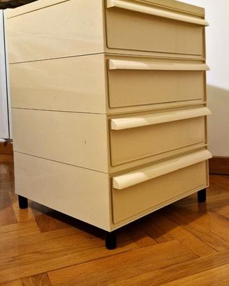 Cassettiera Kartell by Fussell