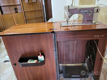 Macchina da cucire Sincer