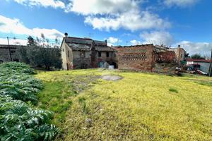 6 LOCALI A MONTESPERTOLI