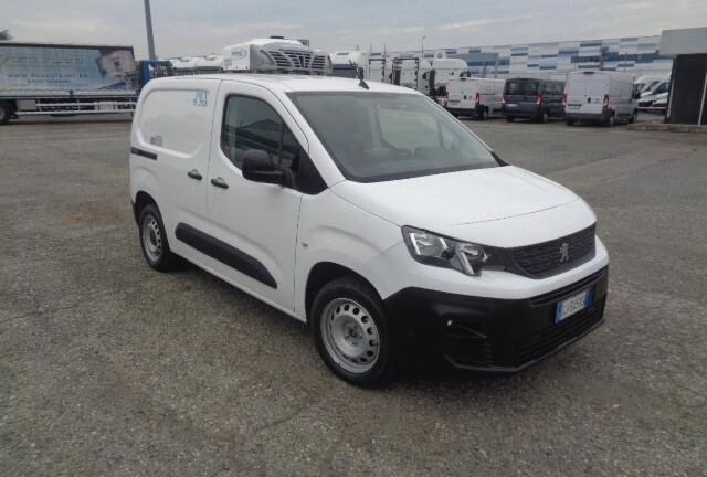 Peugeot partner coibentato con gruppo frigo ato fr