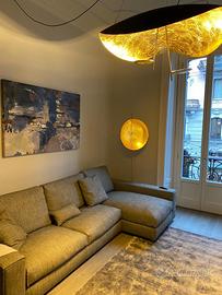 Divano angolare 296x158 cm in tessuto grigio/torto