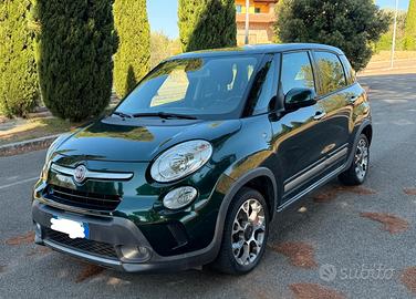 Fiat 500L 1.3 Trekking con tettino panoramico