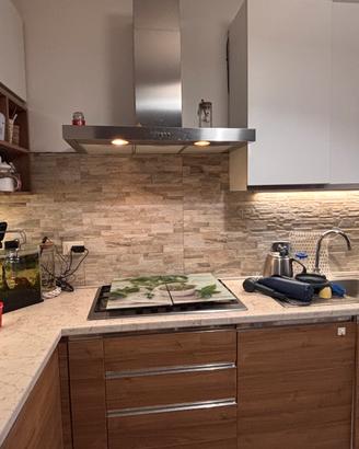 Cucina moderna completa ad angolo buone condizioni