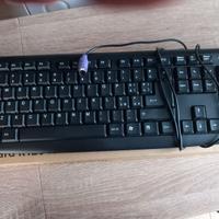 Due tastiere USB per pc