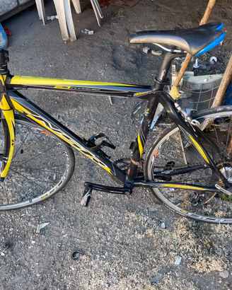 BICICLETTA DI CORSE