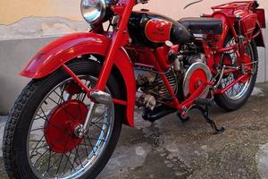 Moto guzzi GTV 1949 motocarrozzetta