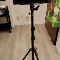 lampada led Walimex con treppiede