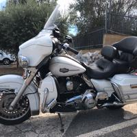 Harley-Davidson Touring Electra Glide - 2011