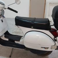 Vespa 125 PX E