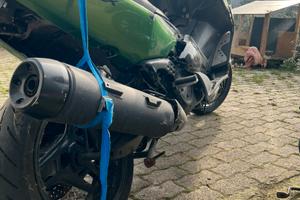 Tmax 2009 incidentato