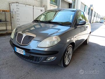 Lancia ypsilon 1.2