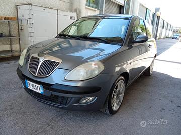 Lancia ypsilon 1.2