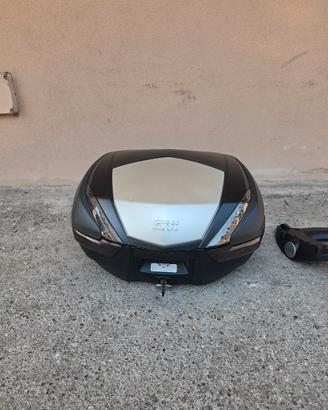 bauletto givi 46 litri con piastra