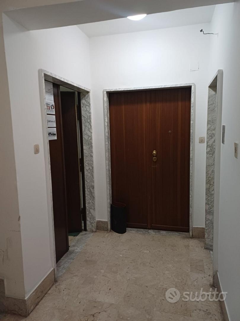 Trilocale in Via Due Torri - Altro