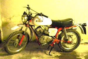 Moto Guzzi Stornello Scrambler 125