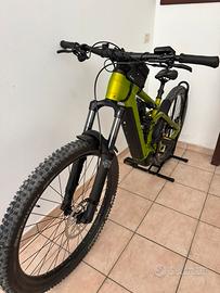 E-Bike CUBE Stereo One44 hybrid Bosch Performance
