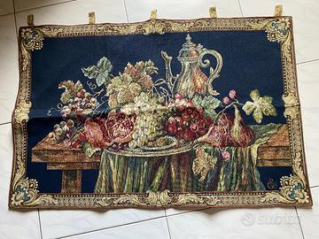 Arazzo firmato grh natura morta