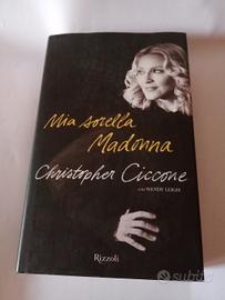 01  Christopher Ciccone " Mia sorella Madonna " 
