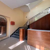 Locale/ufficio al primo piano di 500 mq