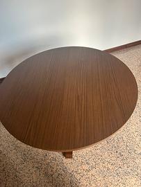 Tavolo in legno