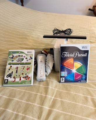 Wii completa di accessori + Wii sports/GameCube