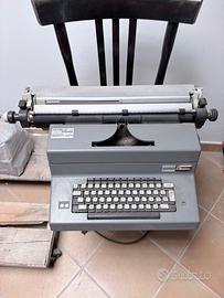 Macchina da scrivere Olivetti funzionante