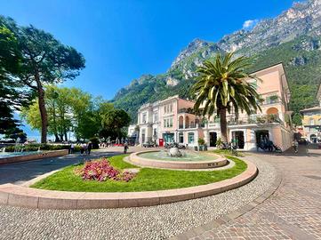 4 LOCALI A RIVA DEL GARDA