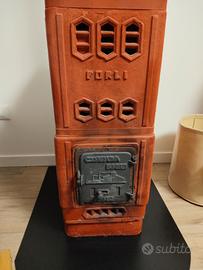 stufa a legna di terracotta