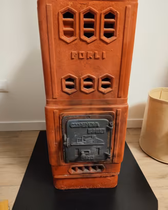 stufa a legna di terracotta