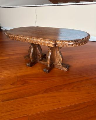 Tavolino basso interamente artiginale in legno