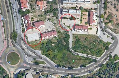 Via Saragat - posti auto