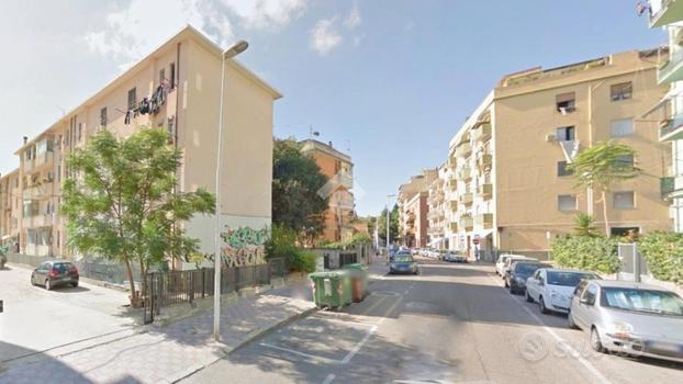 3 LOCALI A CAGLIARI