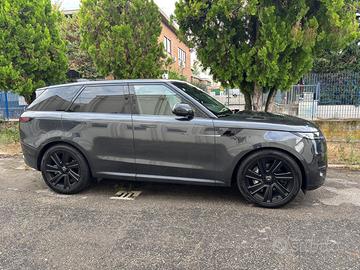 Cerchi originali Range Rover 22 + Pirelli Scorpion
