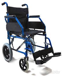 Carrozzina sedia a rotelle per anziani