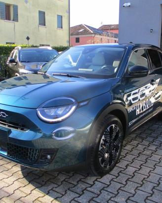 Fiat 600 Hybrid DCT MHEV LaPrima - FULL OPTIONAL