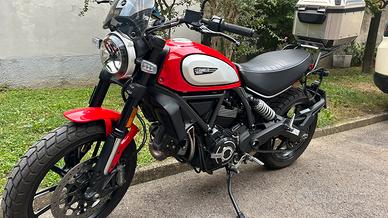 Ducati scrambler 800 icon 2022