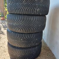 Gomme michelin invernali 225/45R17 92V 