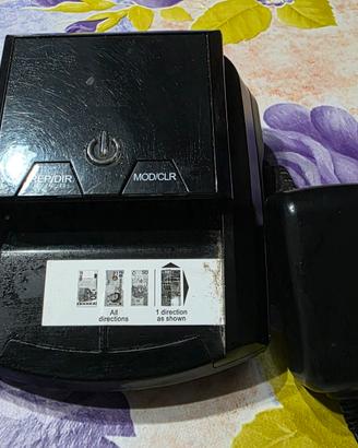 Macchinetta per controllare soldi