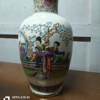 vaso in porcellana cinese 