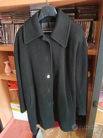 Cappotto nero Moda Mia in chachemire made in italy