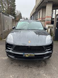 Porsche Macan 2.0 Tetto apribile e scarico prepara