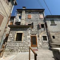 CASA SEMINDIPENDENTE A FREGONA