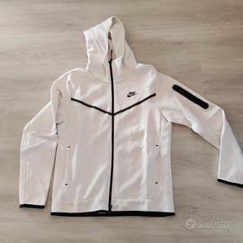 felpa Nike Tech