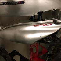 Fianchetto posteriore Suzuki Freewind 650