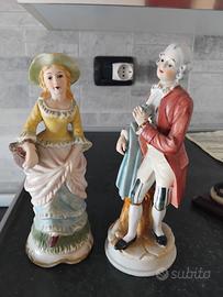 Coppia statuine di Capodi Monte