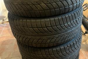 Cerchi audi r18 + gomme invernali
