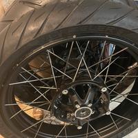 Cerchi a raggi Bmw neri Gs Lc