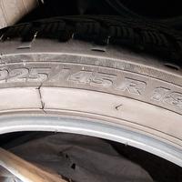 225/45 R 18 Toyo invernali