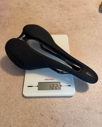 Selle Italia SLR Boost Kit Carbon Superflow L3 NEW