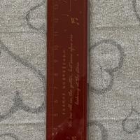 Righello giapponese nuovo con motivi musicali